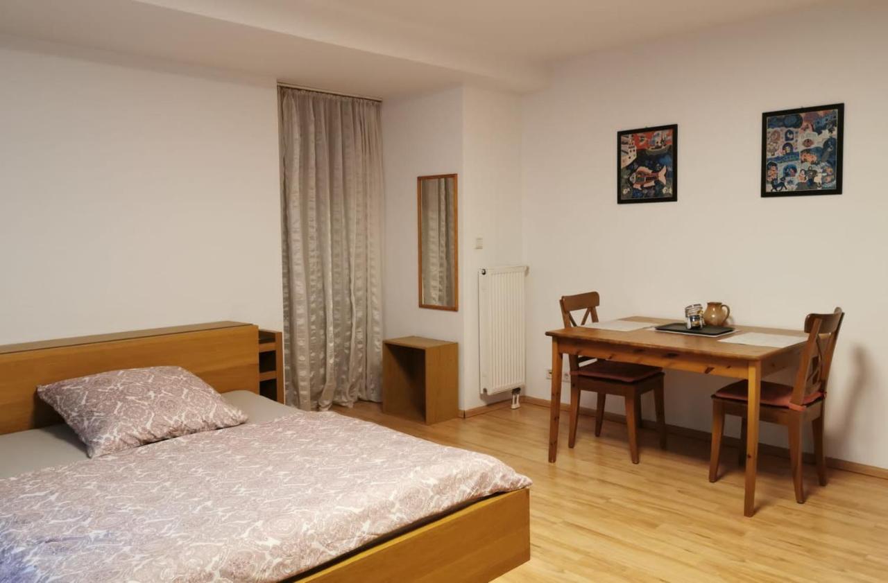 Privatzimmer Gil Heidelberg Bagian luar foto
